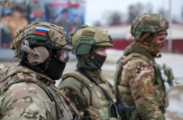 Изображение к статье: Россия бежала: на одну военную базу в Сирии стало меньше