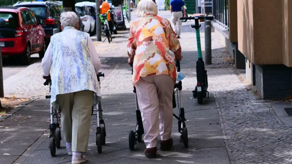 Изображение к статье: Стареющая фрау Германия не может позволить себе былой роскоши.