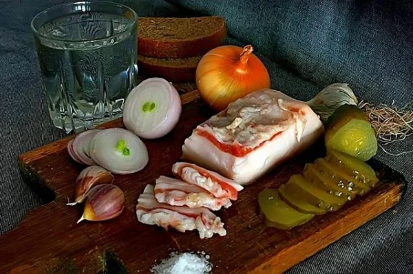 Изображение к статье: Какая еда способна замедлить опьянение?