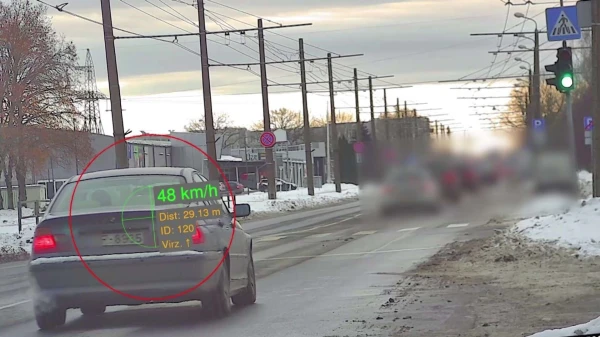 Изображение к статье: «Это безумие»! Полицейские сурово наказали водителя