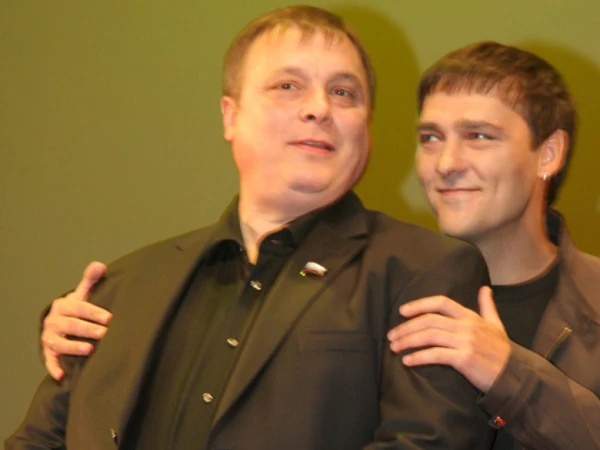 Изображение к статье: Повзрослевшие Разин и Шатунов.