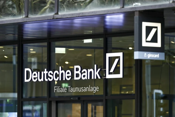 Изображение к статье: Обыски в Deutsche Bank. Возможно из-за «романа с Абрамовичем»