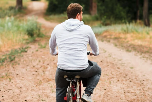 Изображение к статье: Велосипеды оказались опасными для потенции - врач предупредил мужчин
