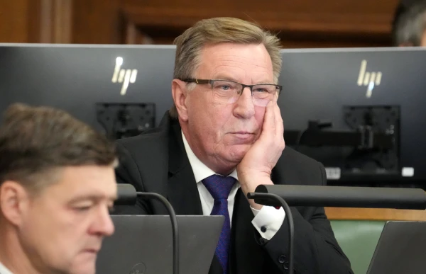 Изображение к статье: «Президент почему-то отошел в сторону...»