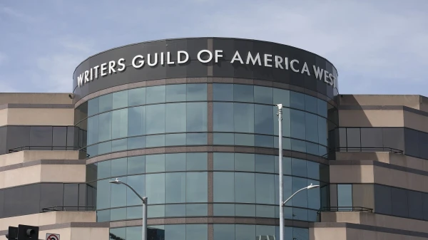Изображение к статье: В Голливуде назревает новая забастовка сценаристов