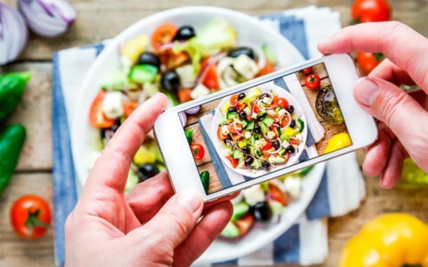 Как социальные сети влияют на наши пищевые привычки — и почему мы этого не замечаем