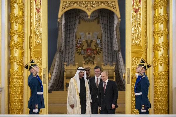 Изображение к статье: Президент Объединённых Арабских Эмиратов Мохаммед бин Зайд аль-Нахайян и глава РФ Владимир Путин 29 января 2026 года.