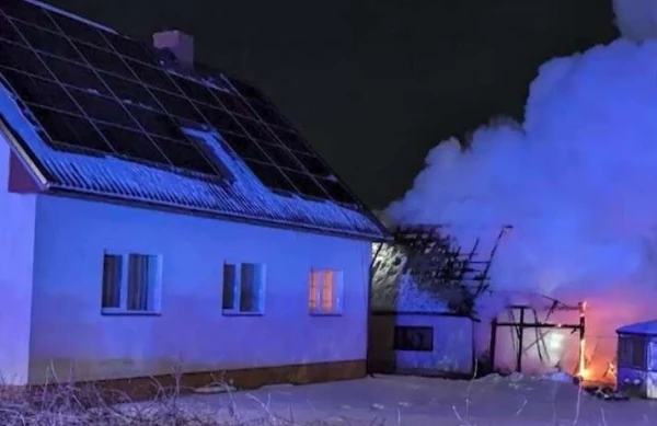 Изображение к статье: «Обезьяны. Больше никто». В ожидании пожарных в Саласпилсе людей огорчило поведение полиции