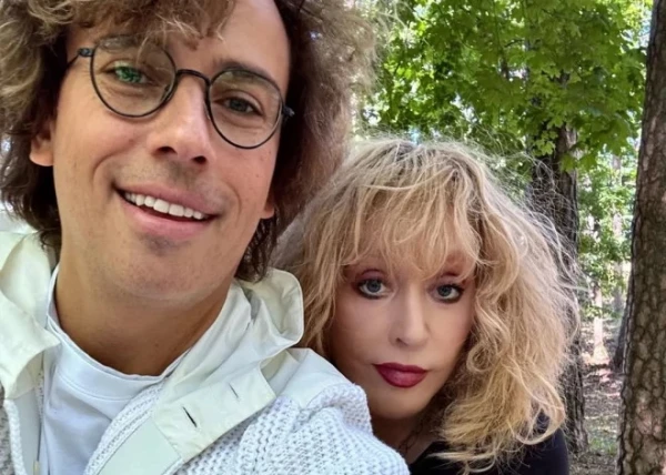 «Что за чудо-зелье вы оба приняли?» Пугачева и Галкин свели фанатов с ума новым фото