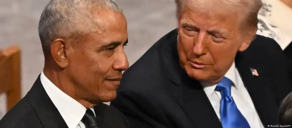 Изображение к статье: Трамп не извинился за ролик с супругами Обама в виде обезьян