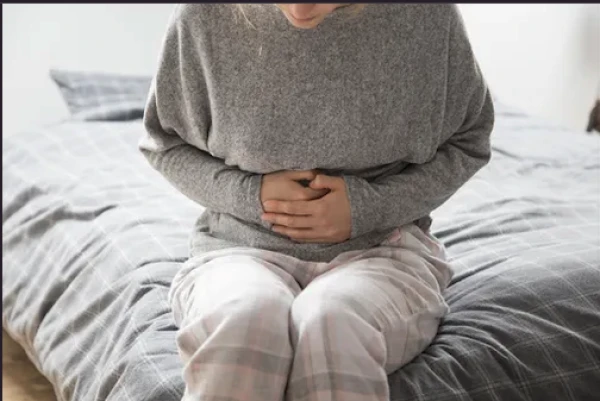 Изображение к статье: Врач предостерегла от четырех типичных ошибок при болях в животе