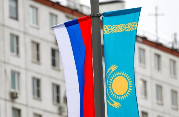 Новый провал Москвы: русский язык понизят в статусе в Казахстане - СМИ