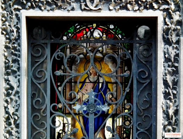 Изображение к статье: За стальными решетками сокрыты старинные знания.