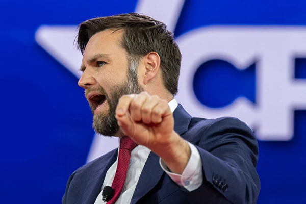 Изображение к статье: Защита от России? Военные грузы пойдут из США в Азербайджан - Вэнс прибыл в Баку