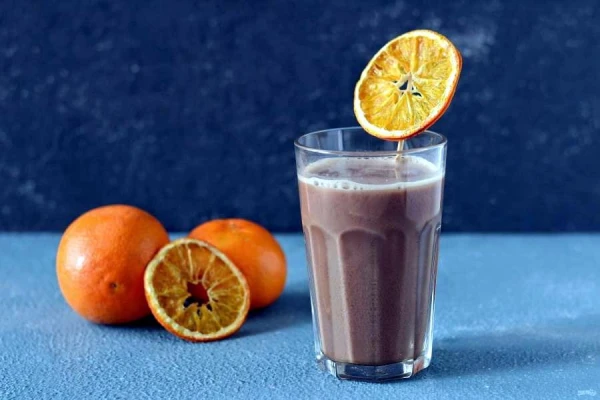 Изображение к статье: Можжевеловый чай, кофейный смузи и еще 3 напитка для утреннего бодрствования