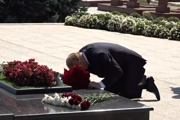 Изображение к статье: Москву больше никто не боится: Россия напоминает убогого попрошайку - аналитик