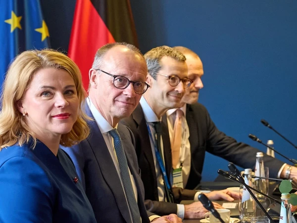 Силиня с Мерцем обсудила предпринятые шаги по поддержке Украины