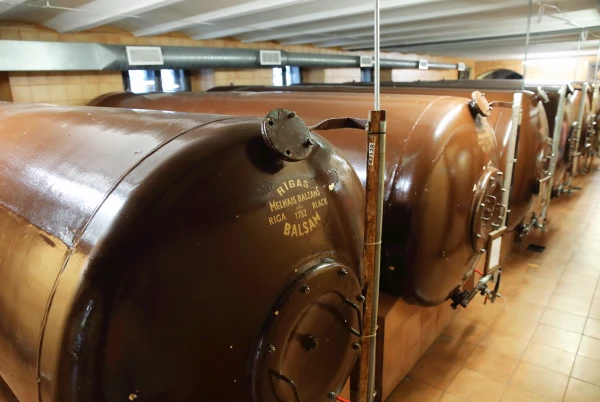 Изображение к статье: Латвийский бальзам - всё? Его производитель оказался в долговой яме