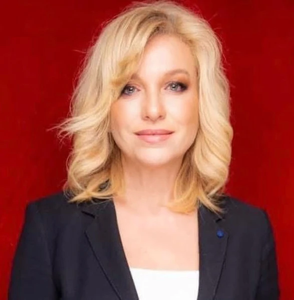 Регина Лочмеле присоединилась к команде Шлесерса