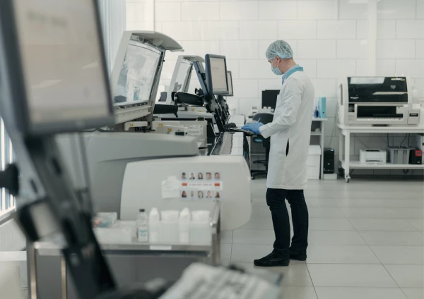 Экономика Латвия скатилась на уровень Болгарии. Власти мечтают об уровне Литвы