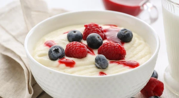 Что выбрать на завтрак — манку или овсянку? Мнение диетолога