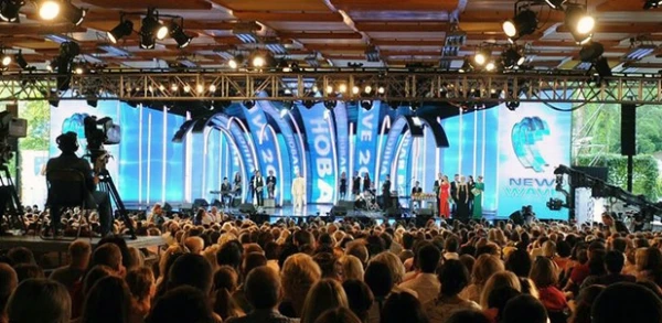 Изображение к статье: Новая волна в Юрмале была настоящим мясным рынком - модельер требует расследования