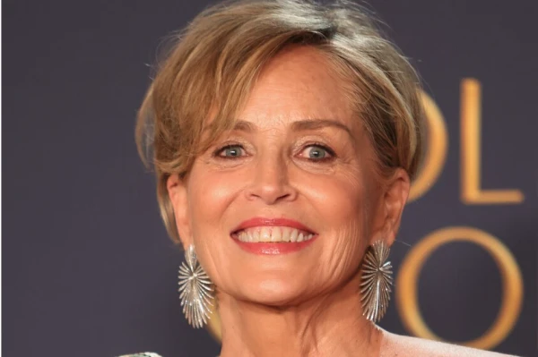 Изображение к статье: Шэрон Стоун обругала современное общество за страх публично обнажаться