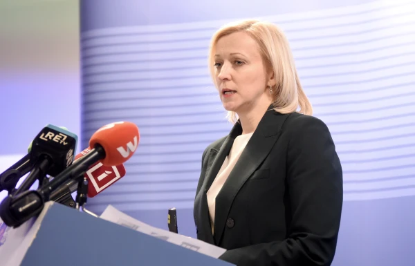 Катастрофа! 300 тысяч латвийцев непригодны для рынка труда?!