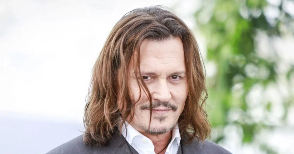 Изображение к статье: Джонни Депп приютил тяжело больного Эрика Дейна: звезда «Анатомии страсти» не остался без поддержки в последние месяцы жизни