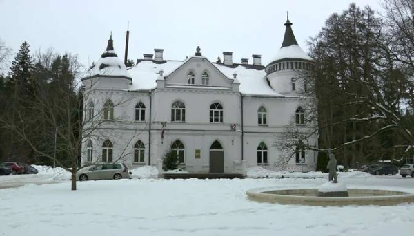 Неожиданно! Начальную школу Балдоне могут закрыть, несмотря на достаточное число учеников