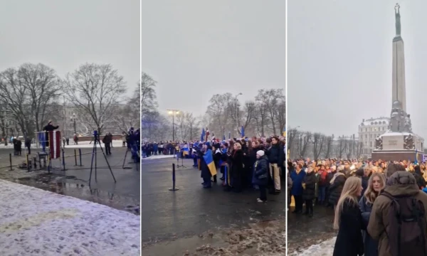 Несколько сотен человек собрались у Памятника Свободы в поддержку Украины