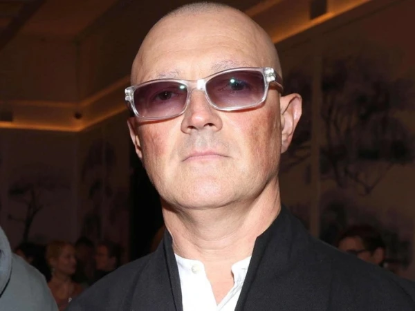 Секретная свадьба и разрыв связей: как молодая жена 48-летнего Бероева скрывает старых знакомых и личную жизнь