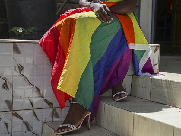 Африканским женщинам непросто раскрепоститься.