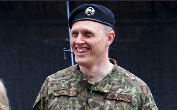 Изображение к статье: «Миф о величии России рухнул!» Домбрава высказался о Кремле-убийце, погибших русских и украинцах