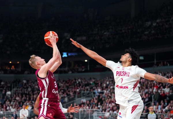 Изображение к статье: Несмотря на поражение, игроки провели матч лучше, чем в первом окне - Алонсо