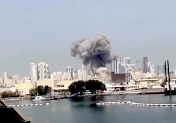 Иран нанес ответные удары по Израилю и по объектам армии США в ОАЭ, Бахрейне, Катаре и Кувейте