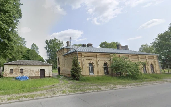 Железная дорога Латвии нашла, что еще можно продать в Риге и Елгаве