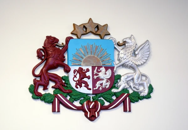 Эскалация на Ближнем Востоке: Латвия предупреждает о рисках для глобальной безопасности