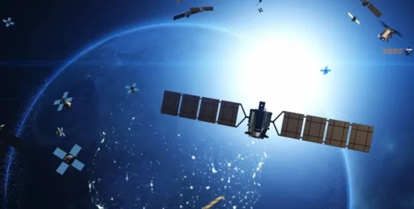 Крематорий в атмосфере Земли: Starlink запустили опасную космическую гонку