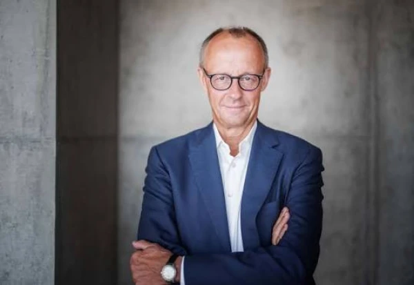 «Я не буду учить союзников международному праву»