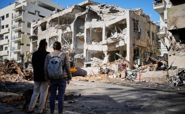 Изображение к статье: На видео: в столице Ирака продолжаются попытки прорваться в посольство США.