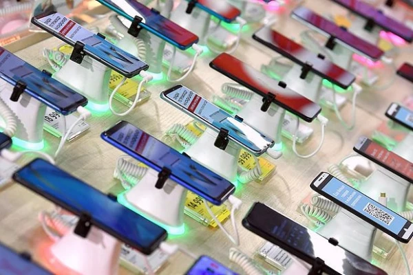 Рынку смартфонов предсказали обрушение