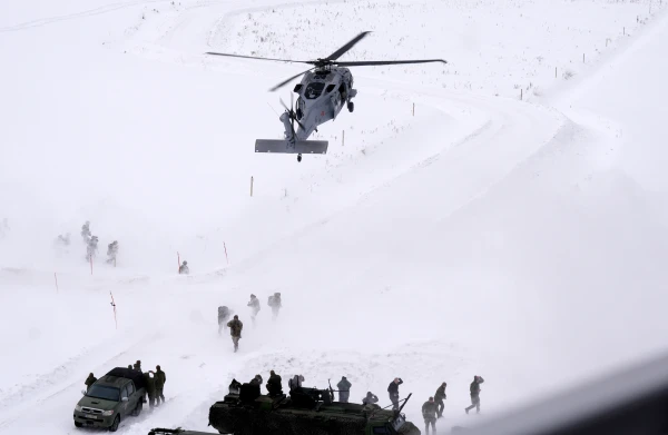 В Латвии стартовали военные учения