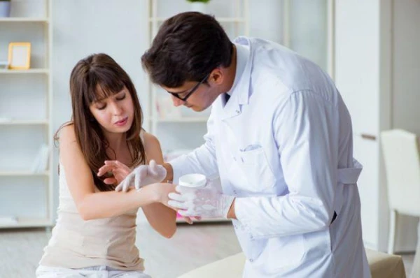 Изображение к статье: Почему весной ухудшаются кожные проблемы?