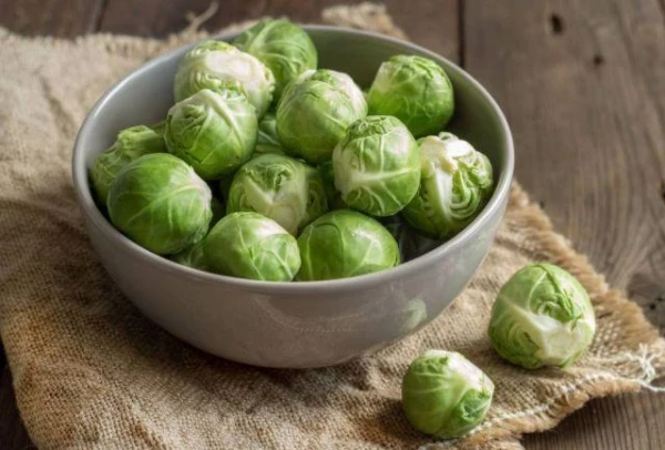 Изображение к статье: Как вырастить брюссельскую капусту?