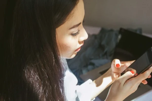 Изображение к статье: Память или незавершённые чувства: психологи объяснили, зачем люди хранят фото бывших