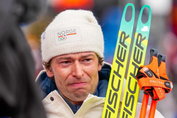 Стурла Холм Лагрейд выиграл спринт на этапе Кубка мира по биатлону в Эстонии