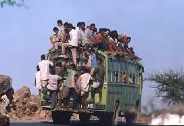 Началось - в латвийской глубинке старушки вынуждены говорить по-английски