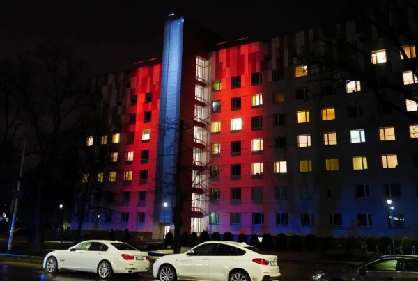 Изображение к статье: В Рижском роддоме многодетная мать произвела на свет первую в этом году тройню