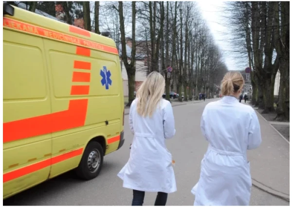 Работа не для всех: в 1-й Рижской больнице трудятся 25 граждан Украины